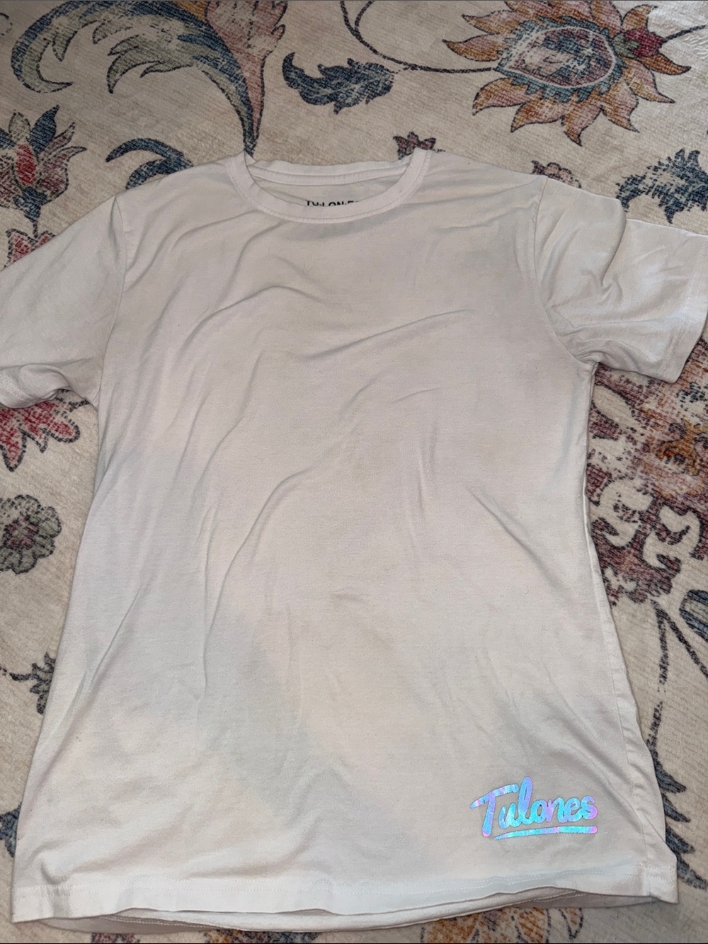 Tulones shirt